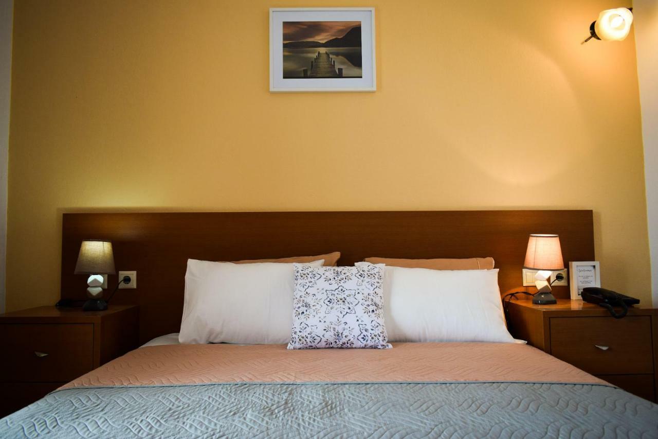 Glaros Blue Hotel Neos Marmaras Ngoại thất bức ảnh