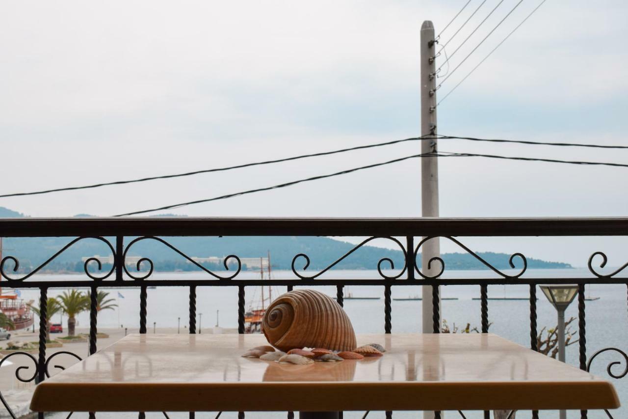 Glaros Blue Hotel Neos Marmaras Ngoại thất bức ảnh